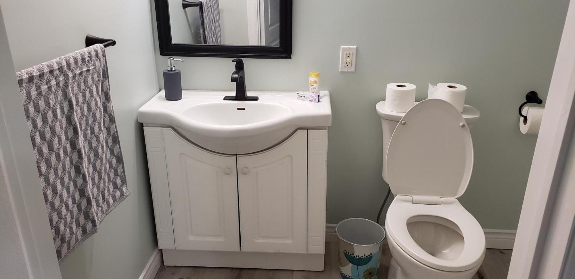 2 Bedroom Luxury Apartment Guelph Extérieur photo