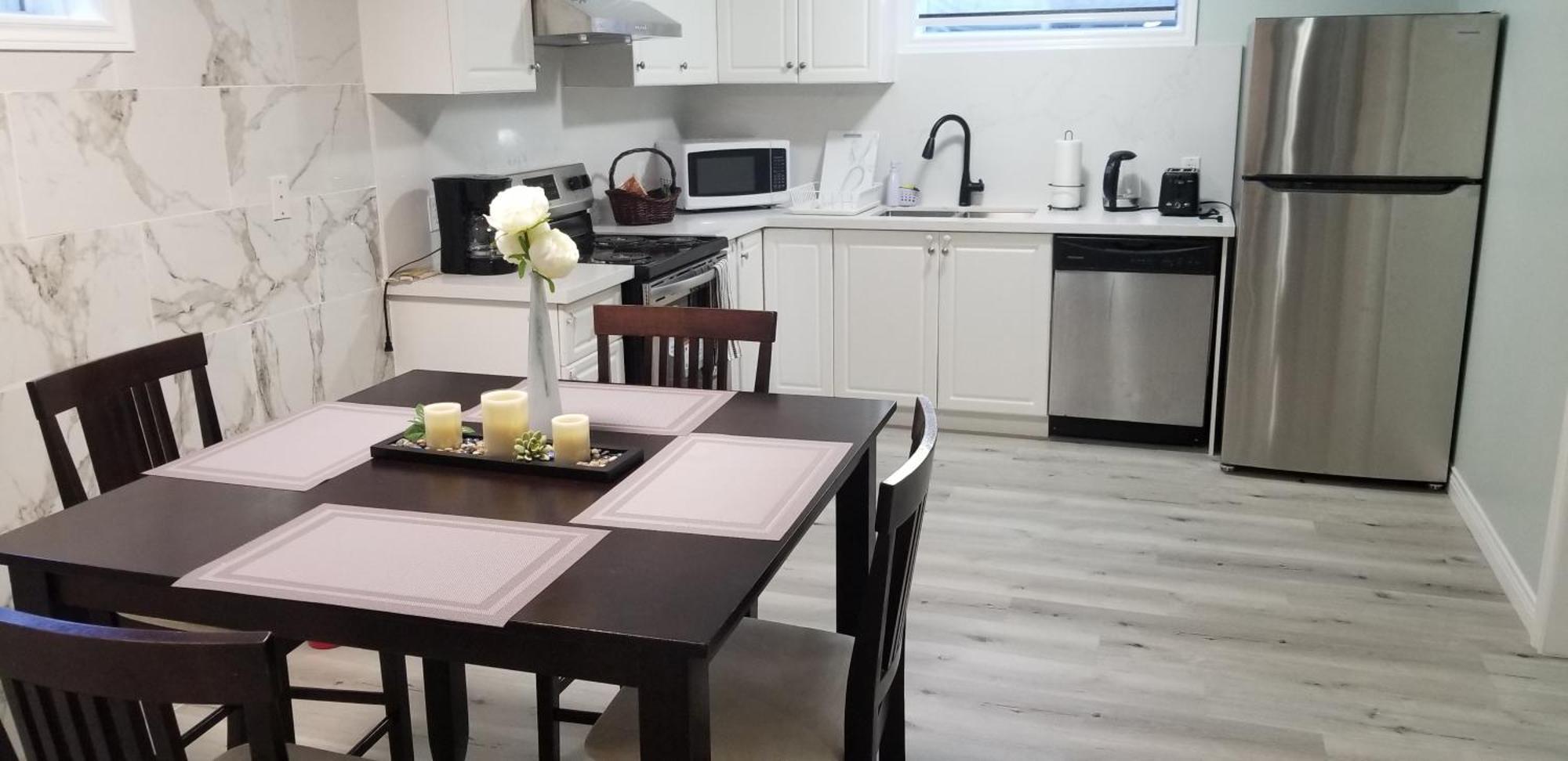 2 Bedroom Luxury Apartment Guelph Extérieur photo
